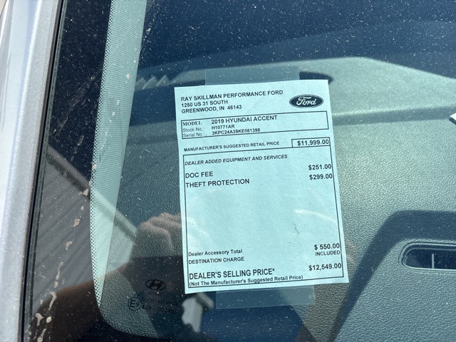 Used 2019 Hyundai Accent SE with VIN 3KPC24A39KE051398 for sale in Greenwood, IN