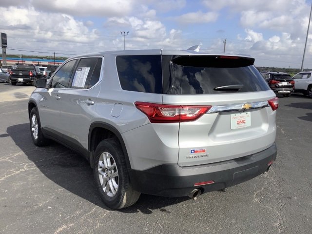 2021 Chevrolet Traverse LS photo 5