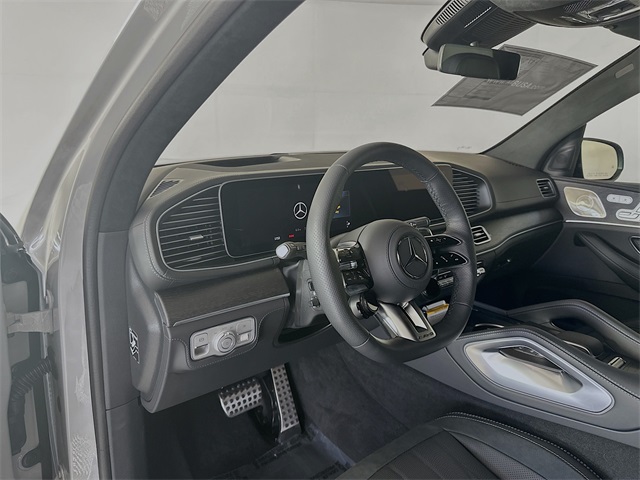 2026 Mercedes Benz GLS 63 AMG photo 6