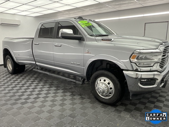 2022 Ram 3500 Laramie photo 3