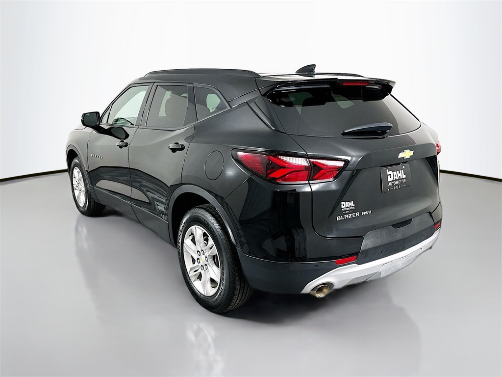 2022 Chevrolet Blazer 2LT photo 2