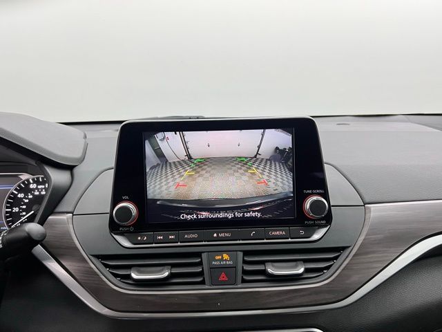 2024 Nissan Altima 2.5 SV photo 12