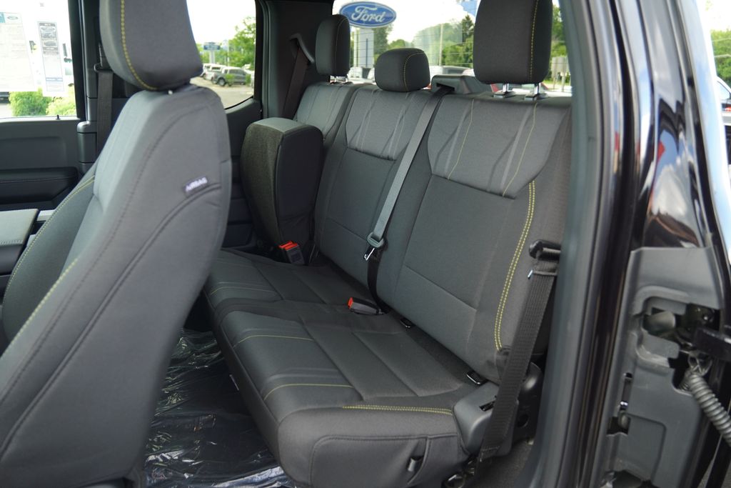 2025 Ford F-150 STX photo 10