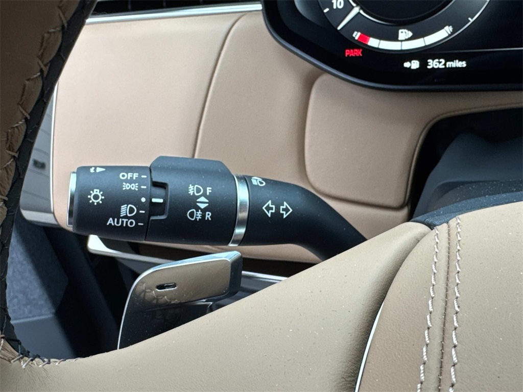 2025 Land Rover Range Rover Sport SE photo 27