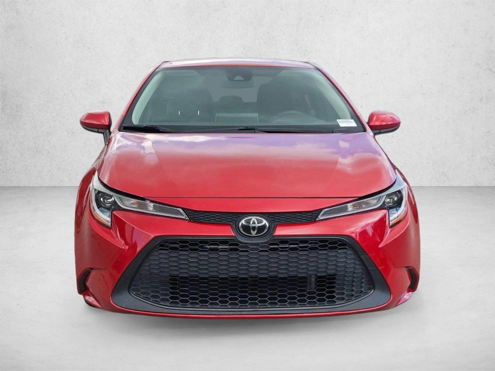 2021 Toyota Corolla LE photo 2