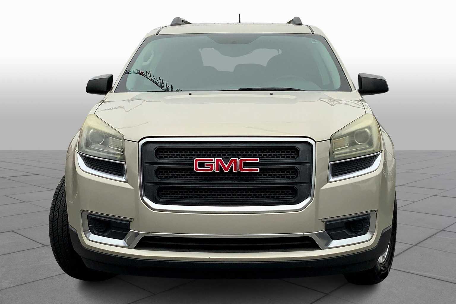 2016 Gmc Acadia SLE photo 3