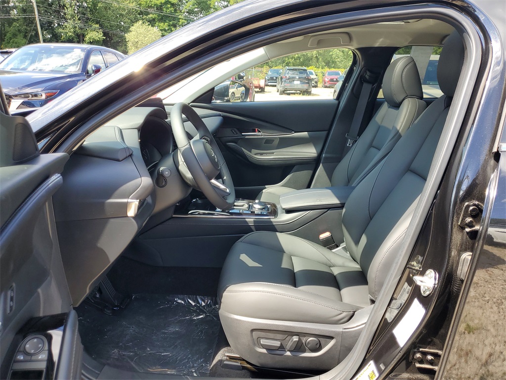 2025 Mazda CX-30 2.5 S Preferred photo 9