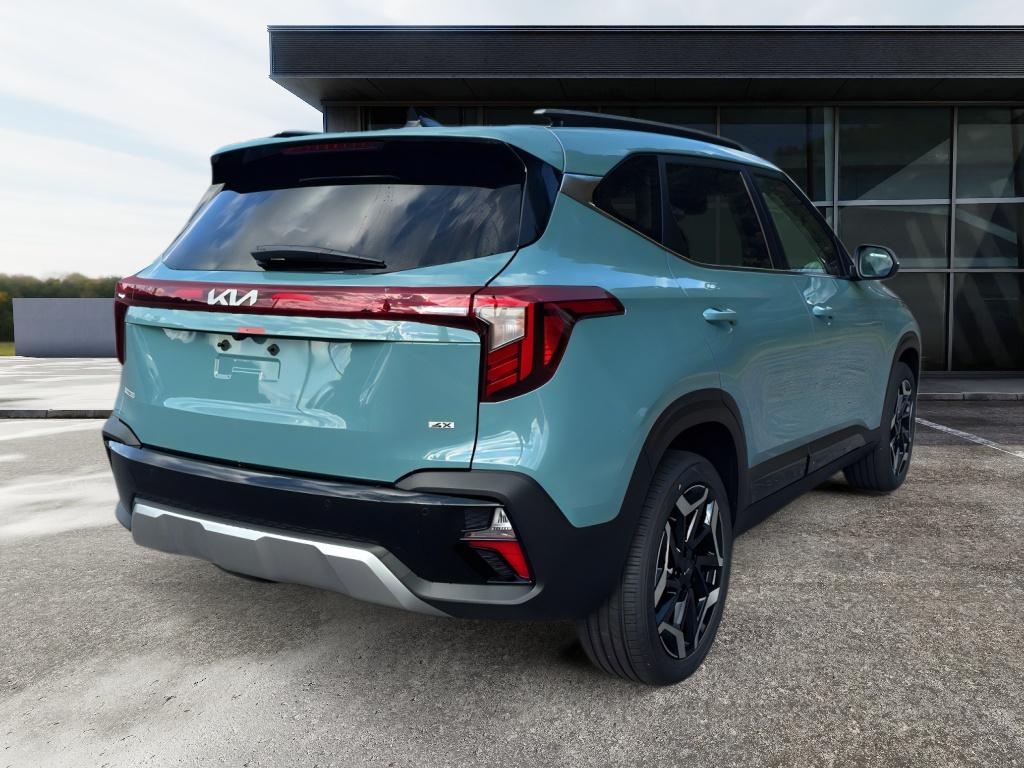 2026 Kia Seltos SX photo 4