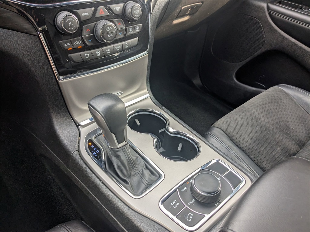2022 Jeep Cherokee Laredo X photo 14