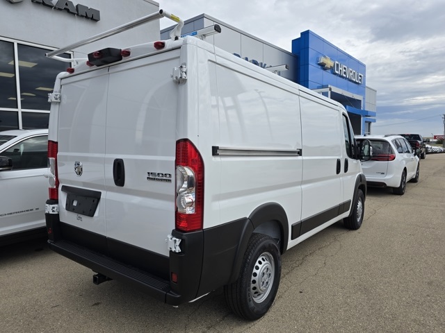 2025 Ram ProMaster 1500 Cargo Van photo 3