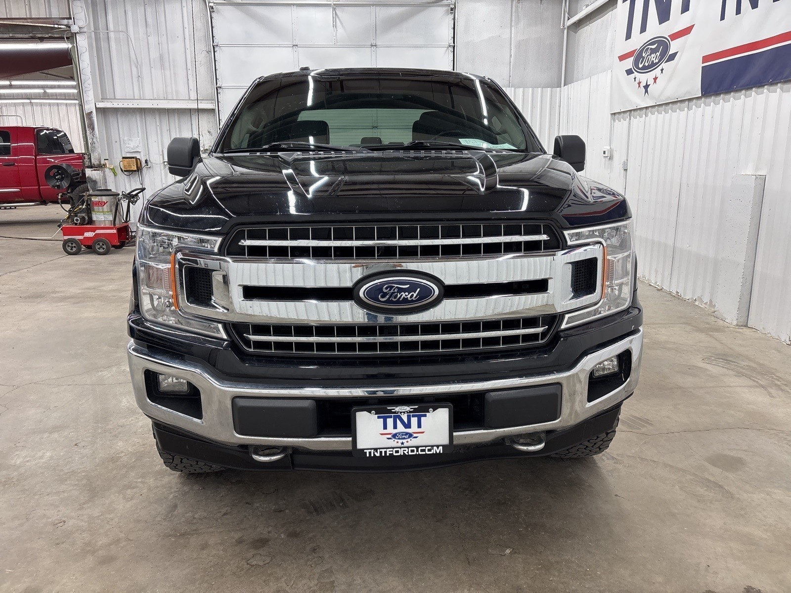 2018 Ford F-150 XLT photo 2