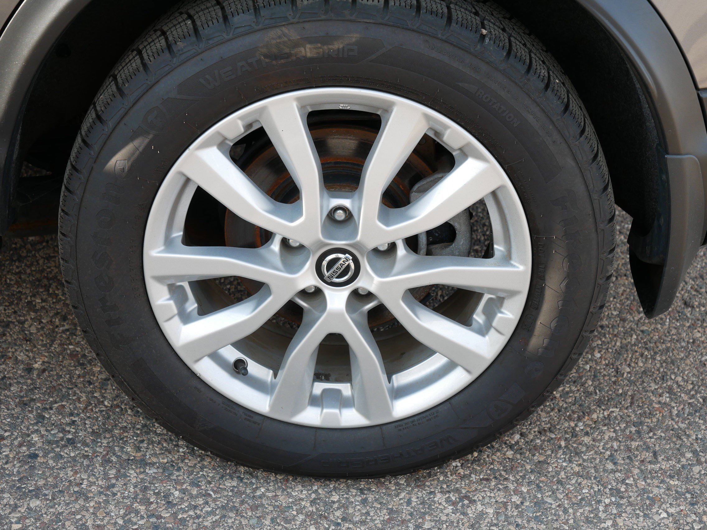 2020 Nissan Rogue Sport SV photo 15
