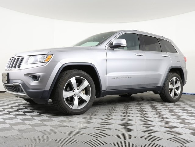 2015 Jeep Grand Cherokee Limited's photo