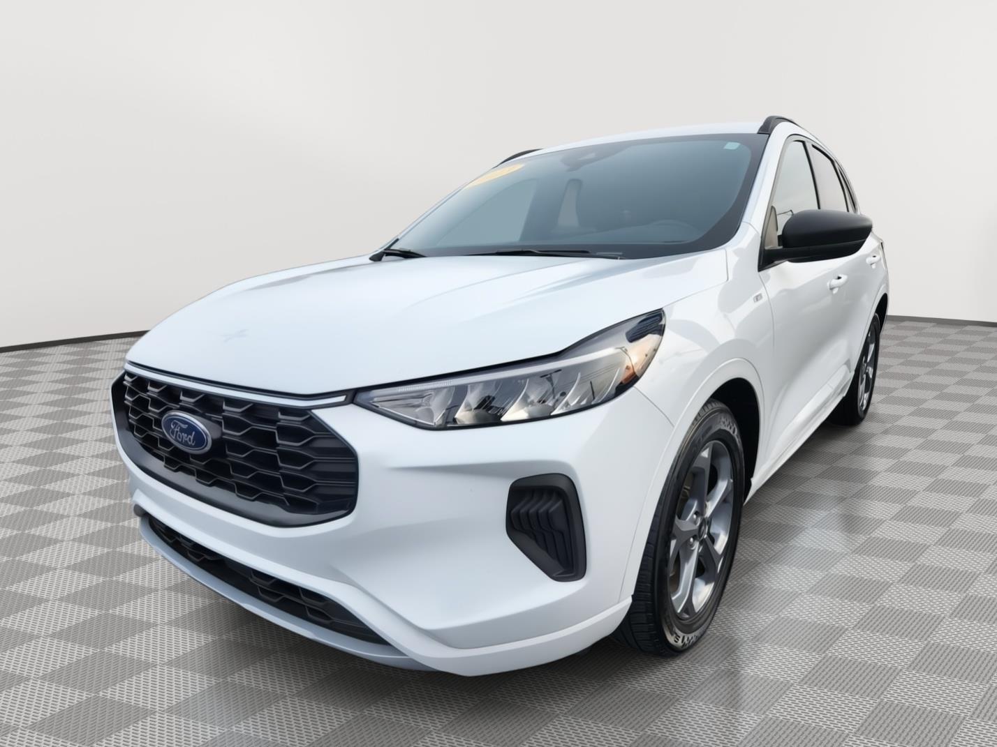 2023 Ford Escape ST-Line photo 3