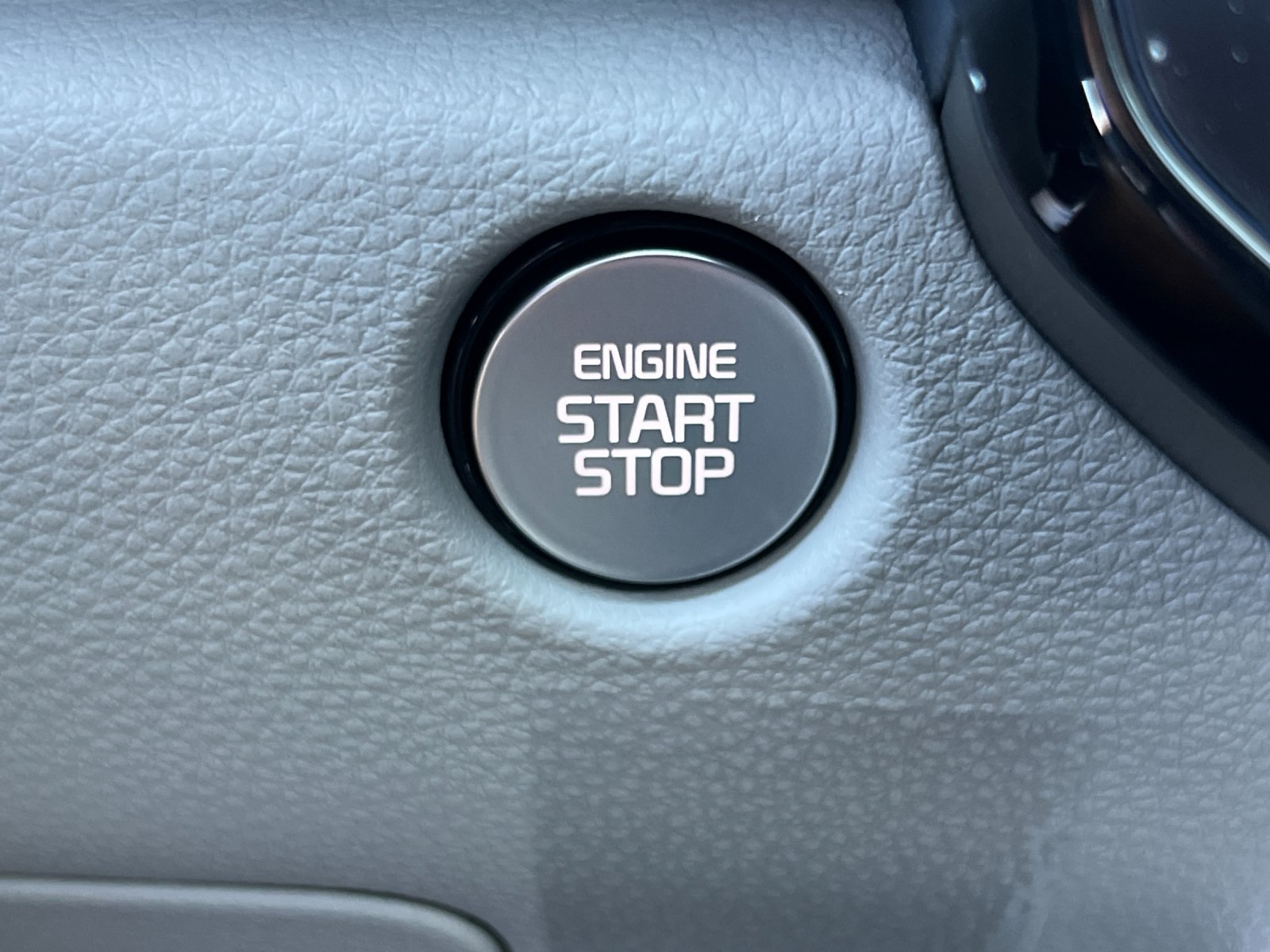 2026 Kia Carnival SX photo 22