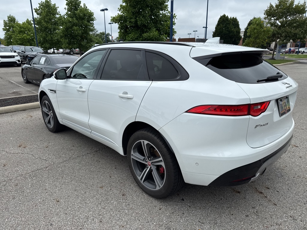 2017 Jaguar F-PACE S photo 6