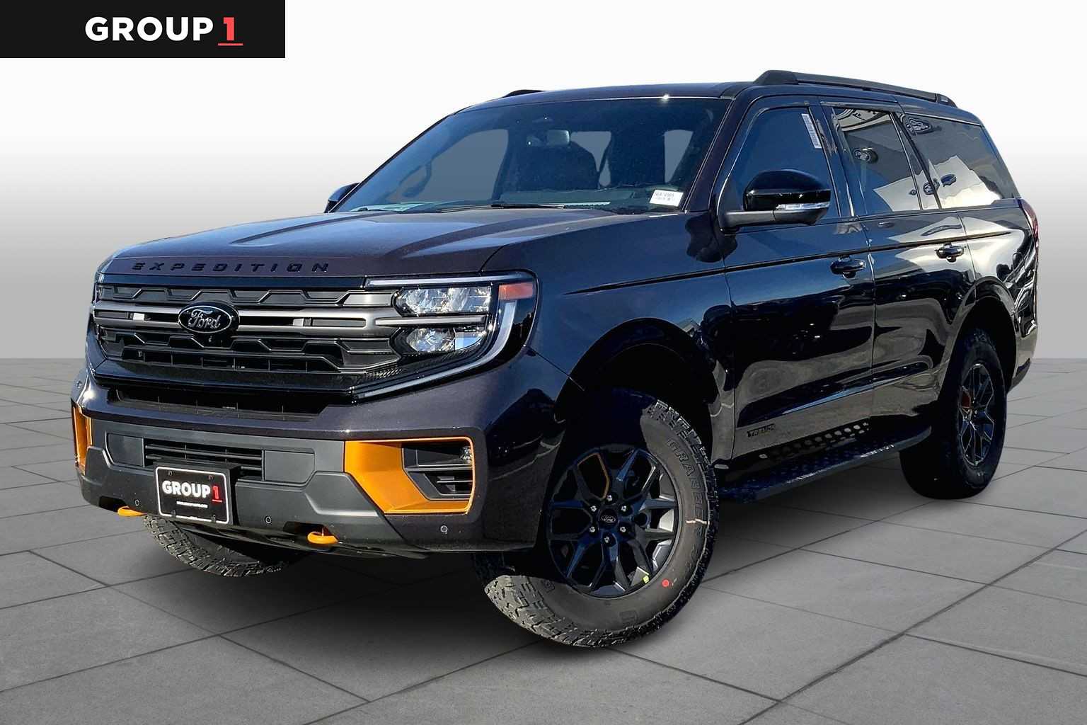 2025 Ford Expedition Tremor's photo