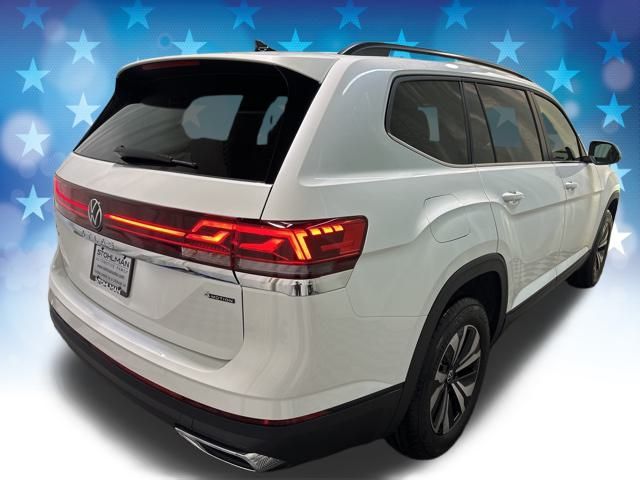 2026 Volkswagen Atlas SE photo 4