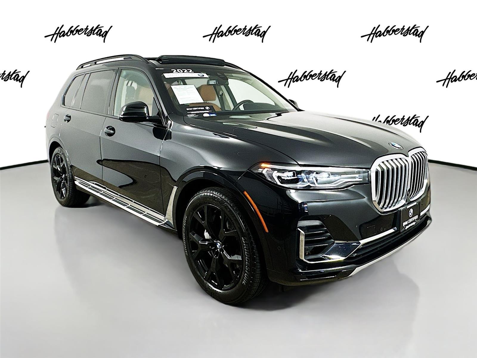 Certified Used 2022 Black Sapphire Metallic BMW xDrive40i image 3