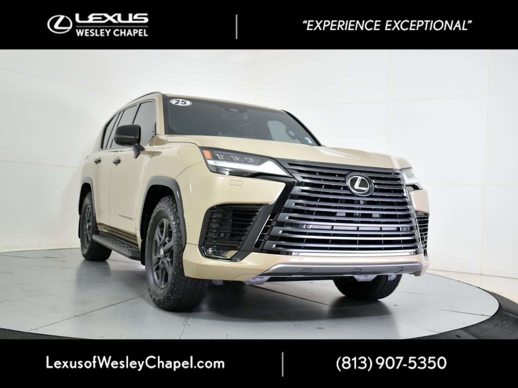 2025 Lexus LX Overtrail's photo