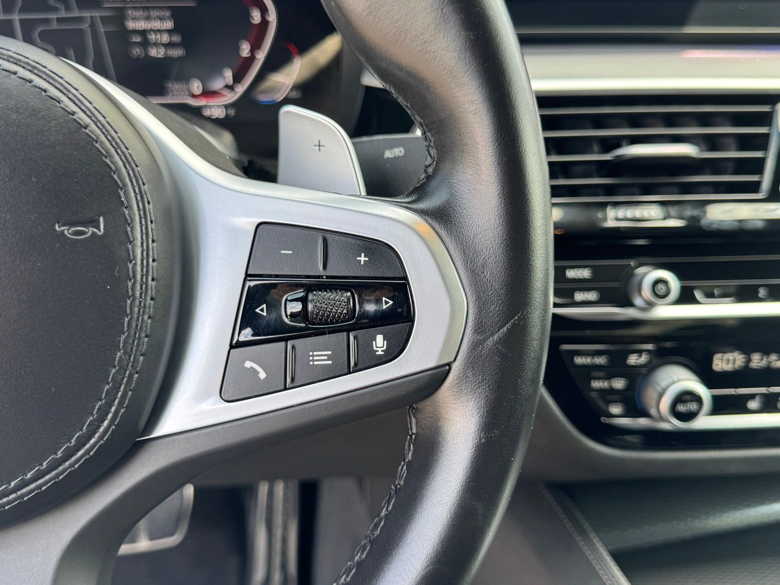 2023 Bmw 540i photo 28