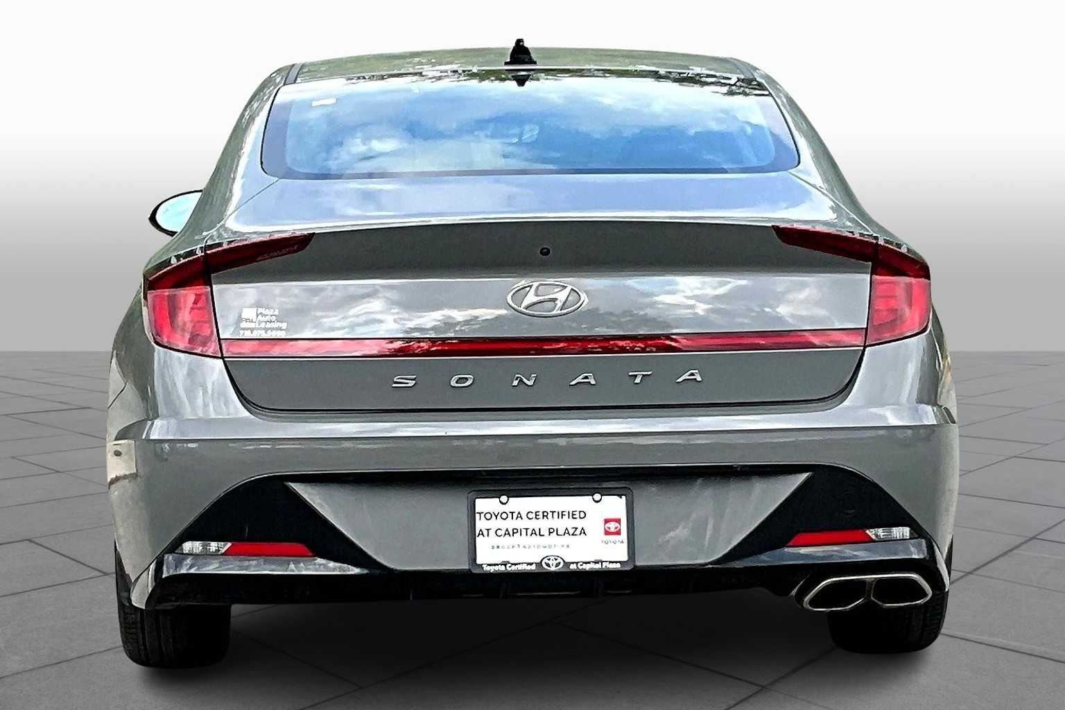2022 Hyundai Sonata SEL photo 4