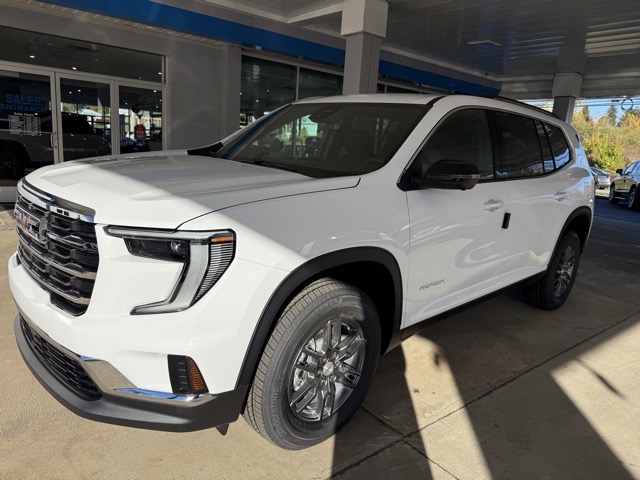 2026 GMC Acadia Elevation's photo