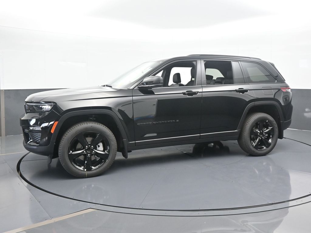 2025 Jeep Grand Cherokee Limited's photo