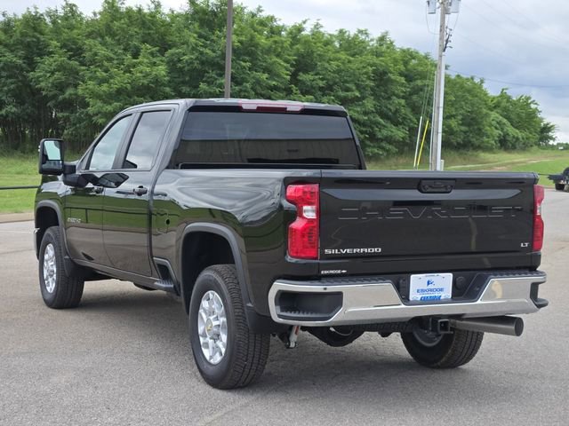 2025 Chevrolet Silverado 2500HD LT photo 3