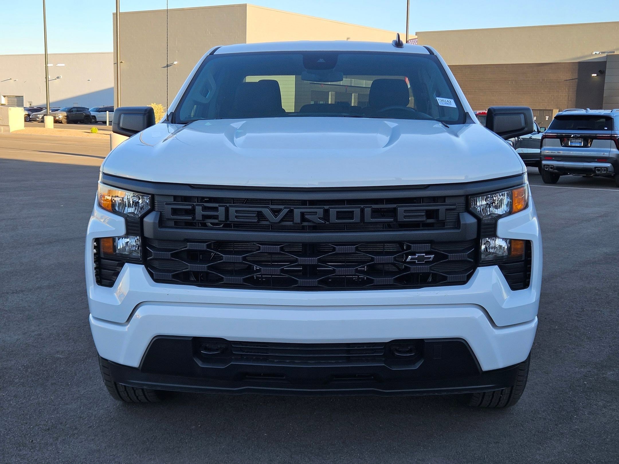 2026 Chevrolet Silverado 1500 Custom photo 8