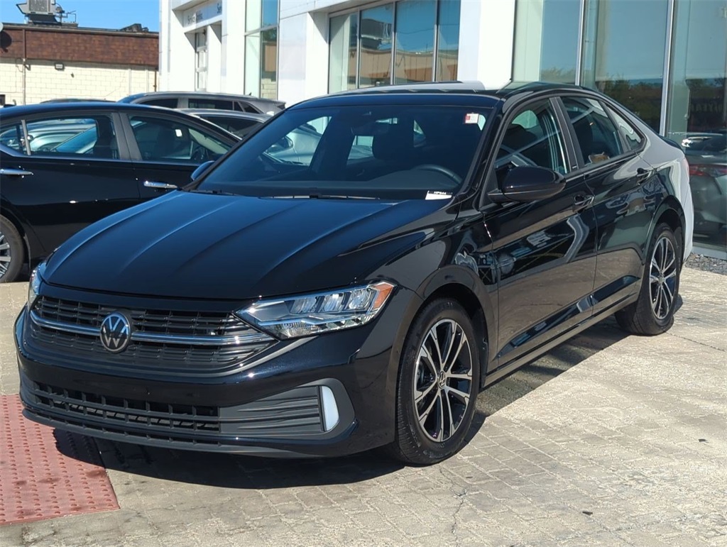 2024 Volkswagen Jetta 1.5T Sport photo 4