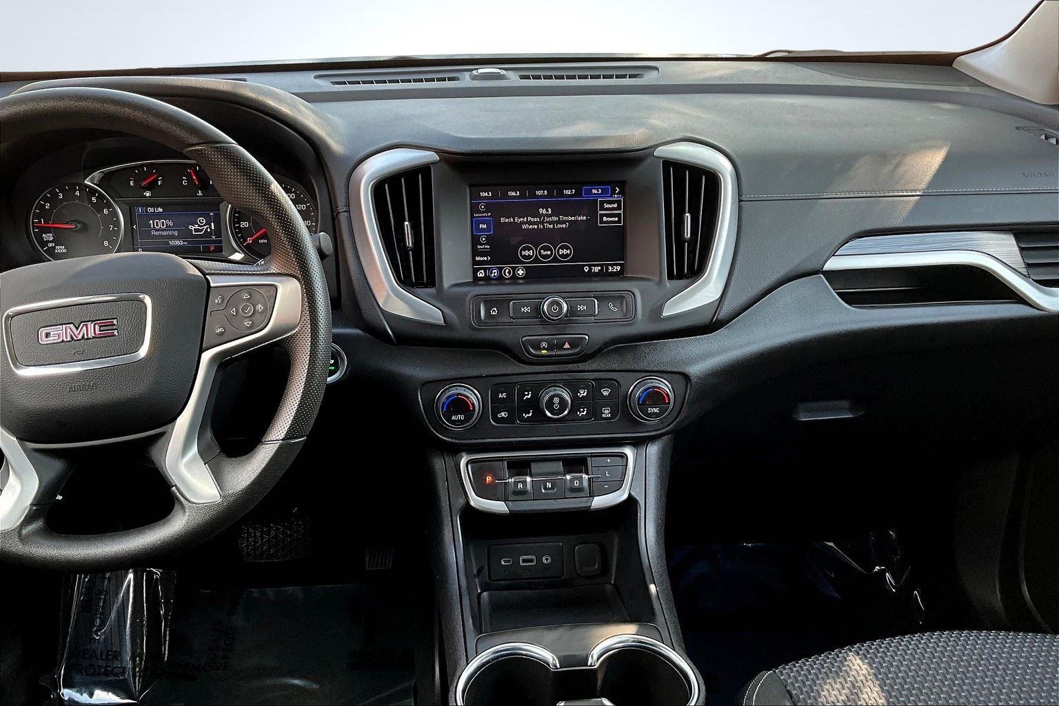 2024 Gmc Terrain SLE photo 5