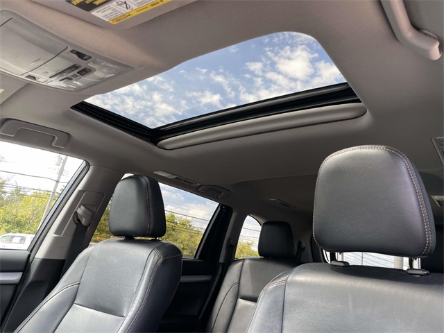 2017 Toyota Highlander SE XLE photo 11