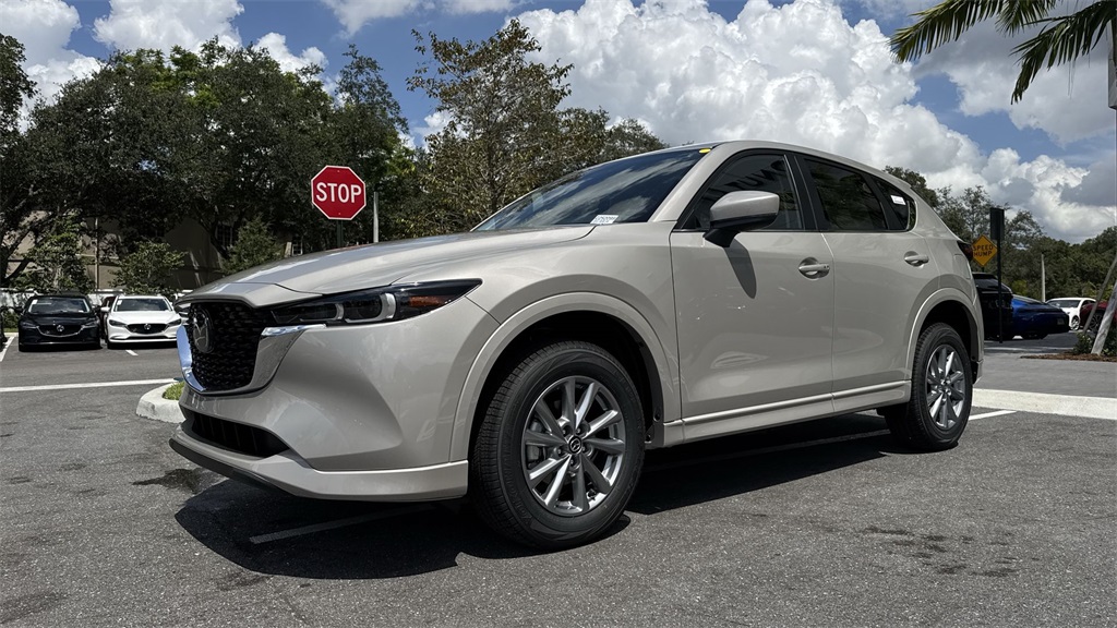 2025 Mazda CX-5 2.5 Select photo 28
