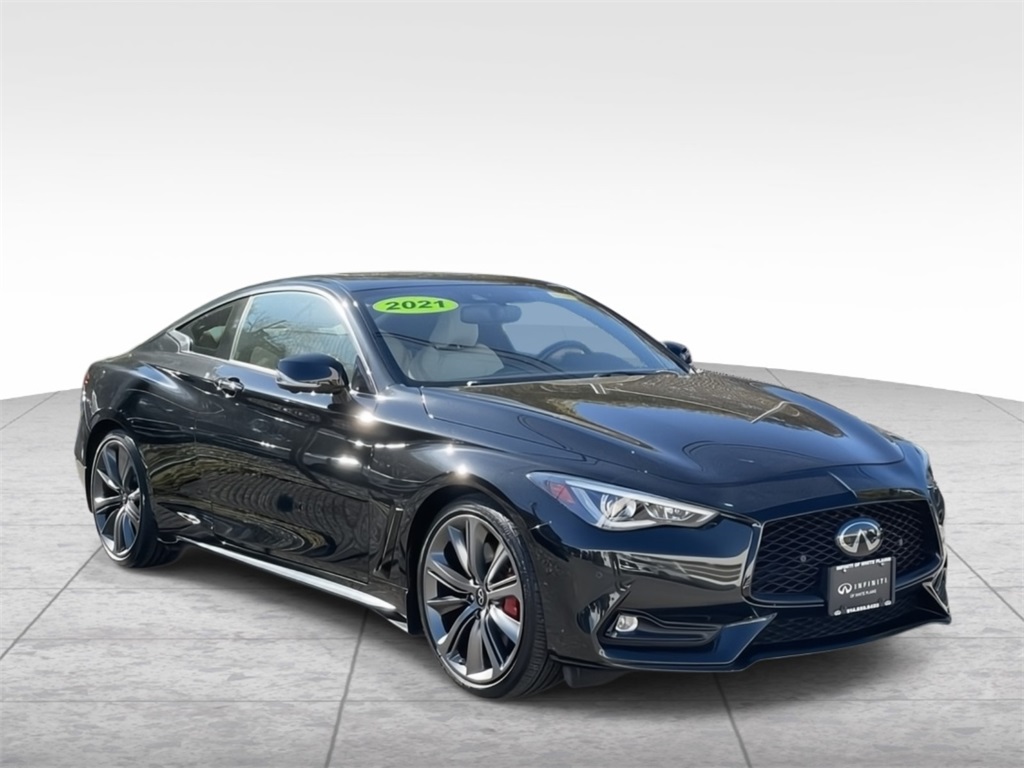 2021 Infiniti Q60 Sport photo 2
