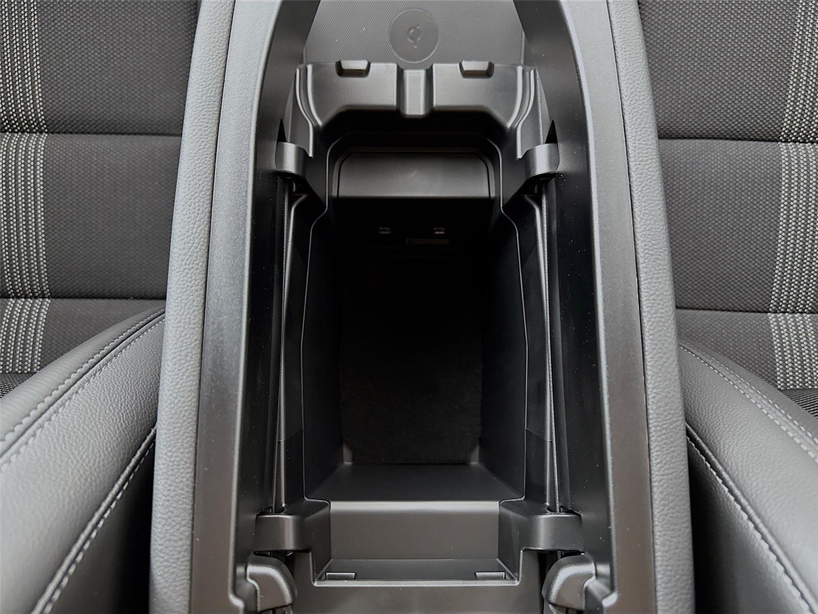 2025 Mazda CX-50 2.5 S Preferred photo 32