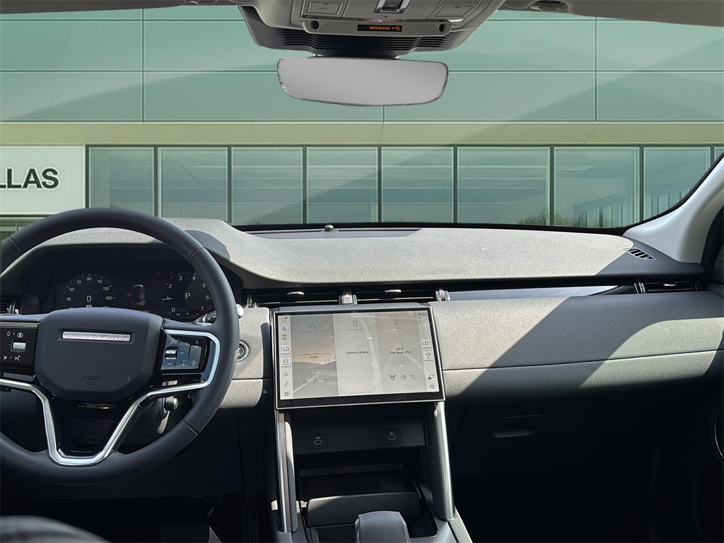 2025 Land Rover Discovery Sport S photo 11