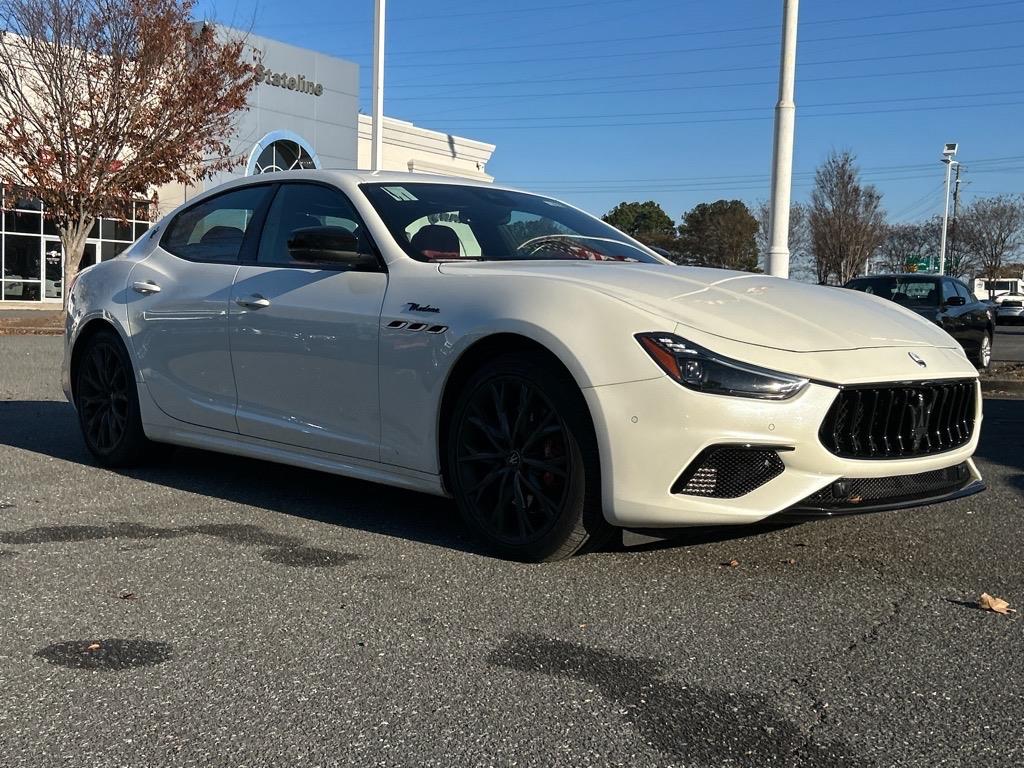 2022 Maserati Ghibli Modena photo 3