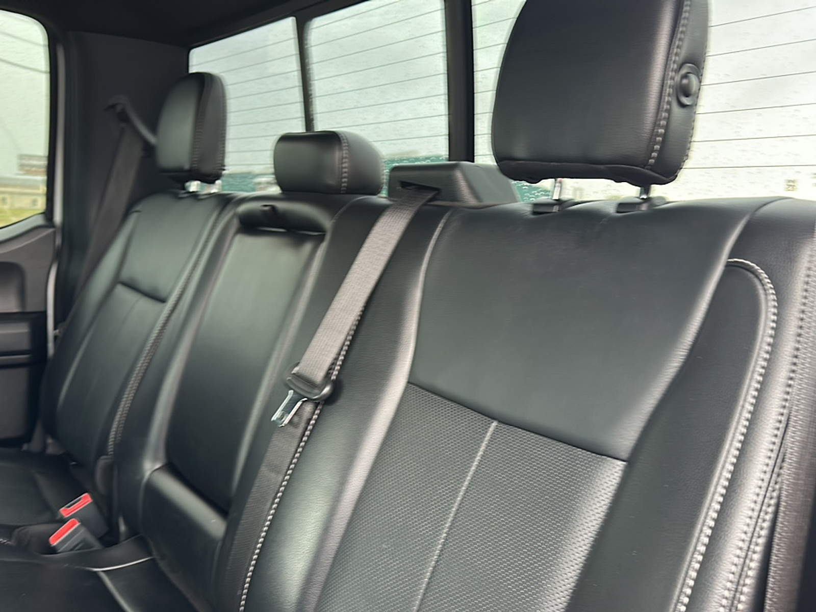 2019 Ford F-150 Lariat photo 9