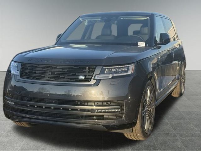 2025 Land Rover Range Rover SE's photo