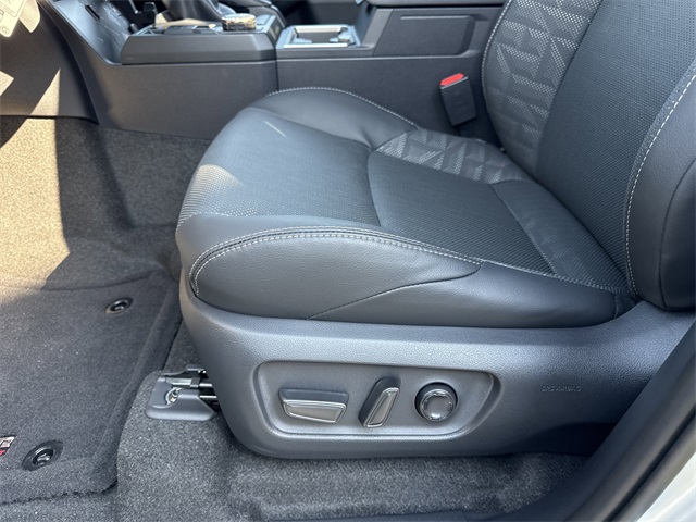 2025 Toyota 4Runner TRD Sport Premium photo 9