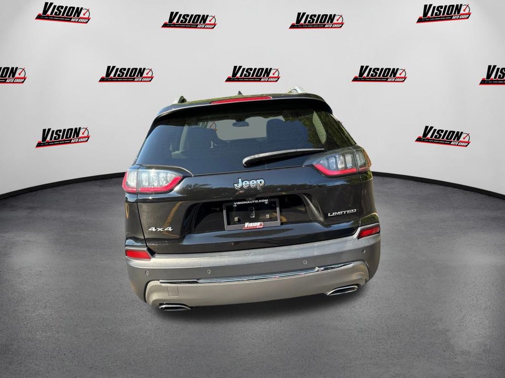 2019 Jeep Cherokee Limited photo 3