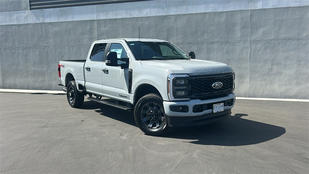 2025 Ford F-250 Super Duty XL's photo