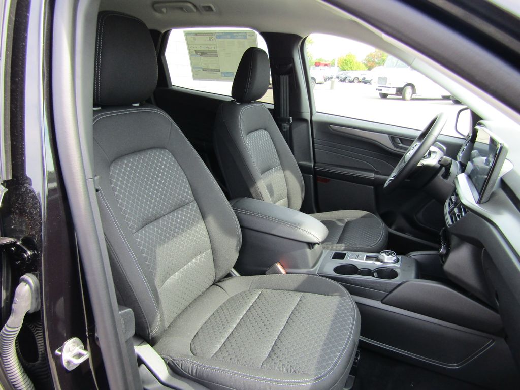 2025 Ford Escape Active photo 11