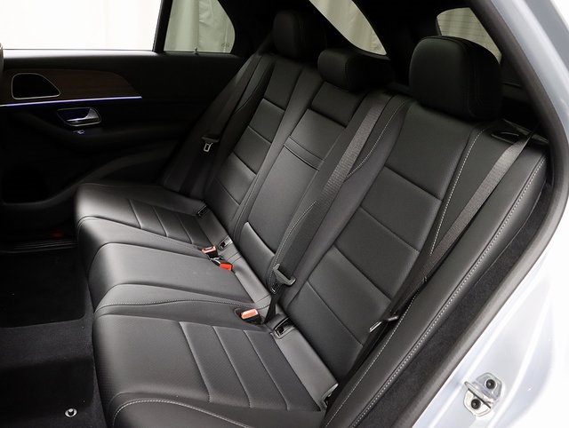 2025 Mercedes Benz GLE 450 4MATIC photo 11