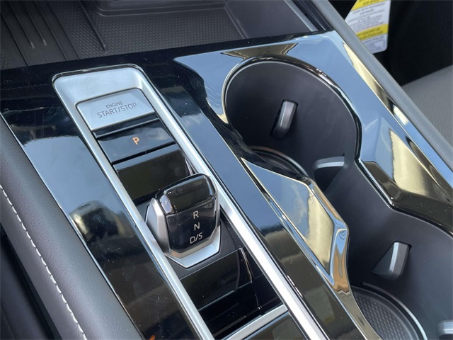 2026 Volkswagen Atlas SE Technology photo 19