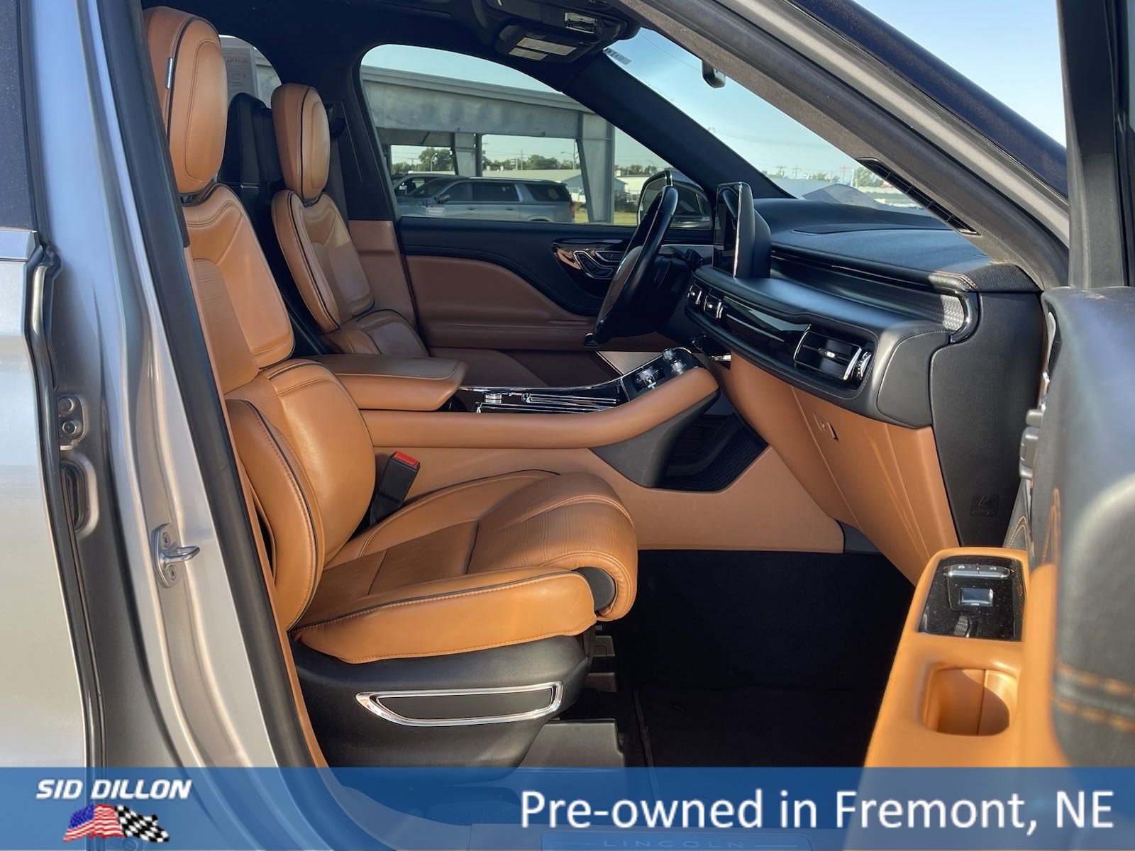 2020 Lincoln Aviator Black Label photo 10