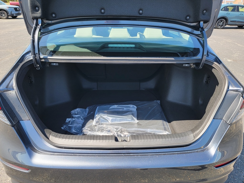 2025 Honda Accord SE photo 16