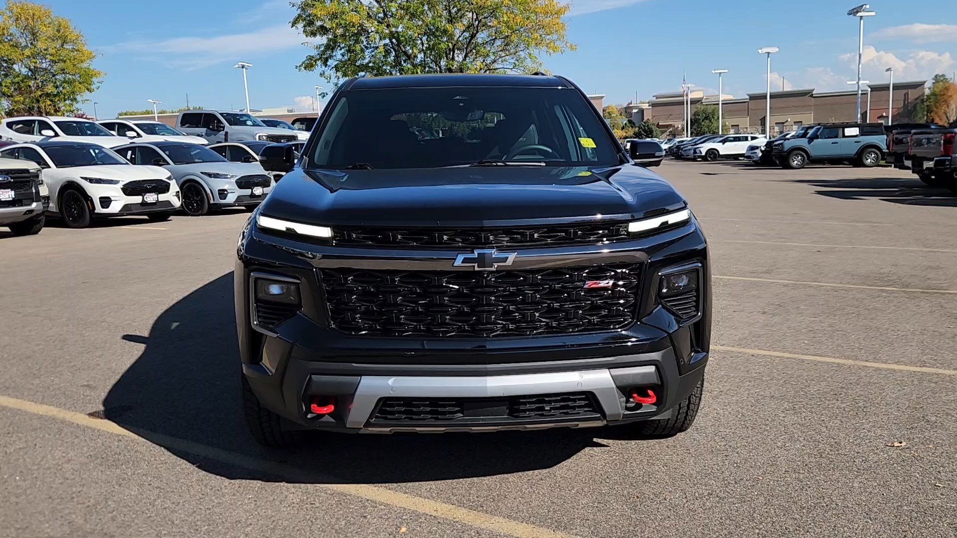 2024 Chevrolet Traverse Z71 photo 2