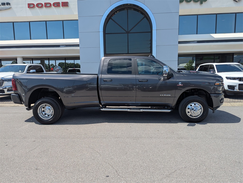 2025 Ram 3500 Laramie photo 3
